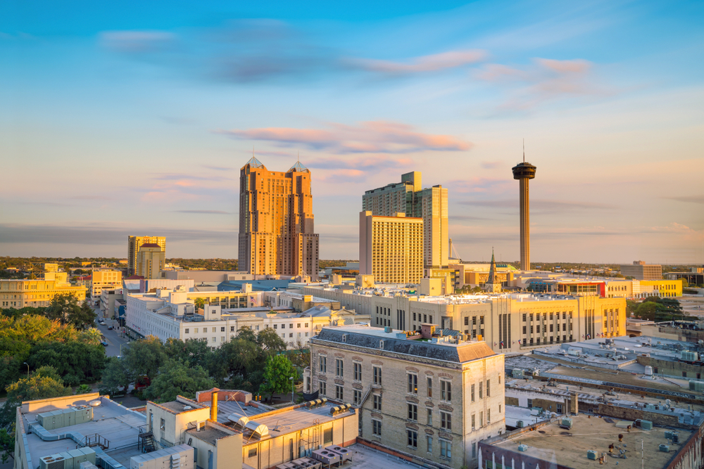 Top,View,Of,Downtown,San,Antonio,In,Texas,Usa,At