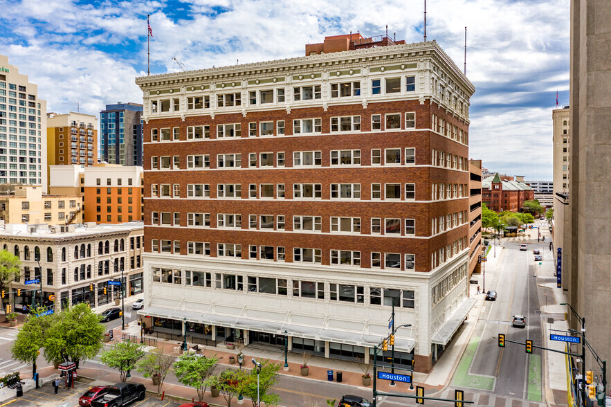 the Royal Blue Grocery on Houston Street and other energy centers